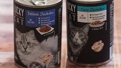 Zwei Dosen Lucky Cat Nassfutter für Katzen